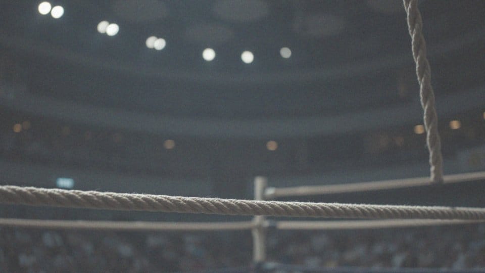 Czy podczas walk w wrestlingu zawodnicy odczuwają ból?